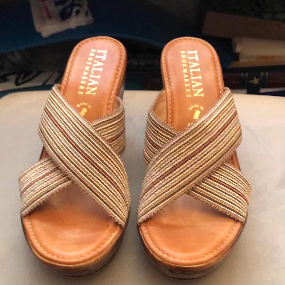 Wedge sandals